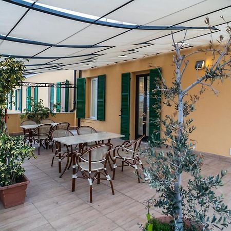 Hotel Globo Suite-Correnti Hotels San Remo Exterior foto